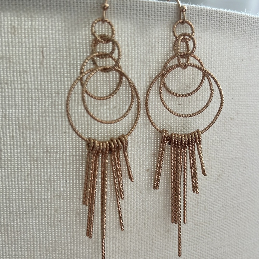✨Amazing statement earrings✨ - Picture 2 of 4